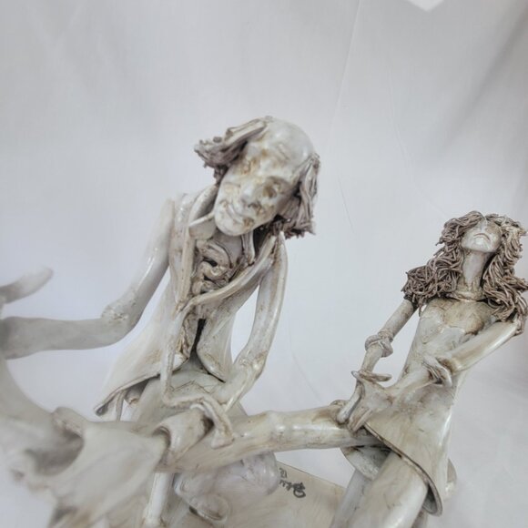 Dino Bencini - Podiatrist Ceramic Sculpture Figure Novelty Humorous 8x8x5 In - Picture 9 of 13